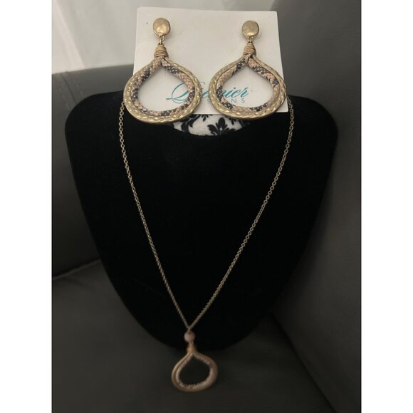 Premier Designs Gold & Black Teardrop Earrings & Necklace Set - Picture 1 of 9